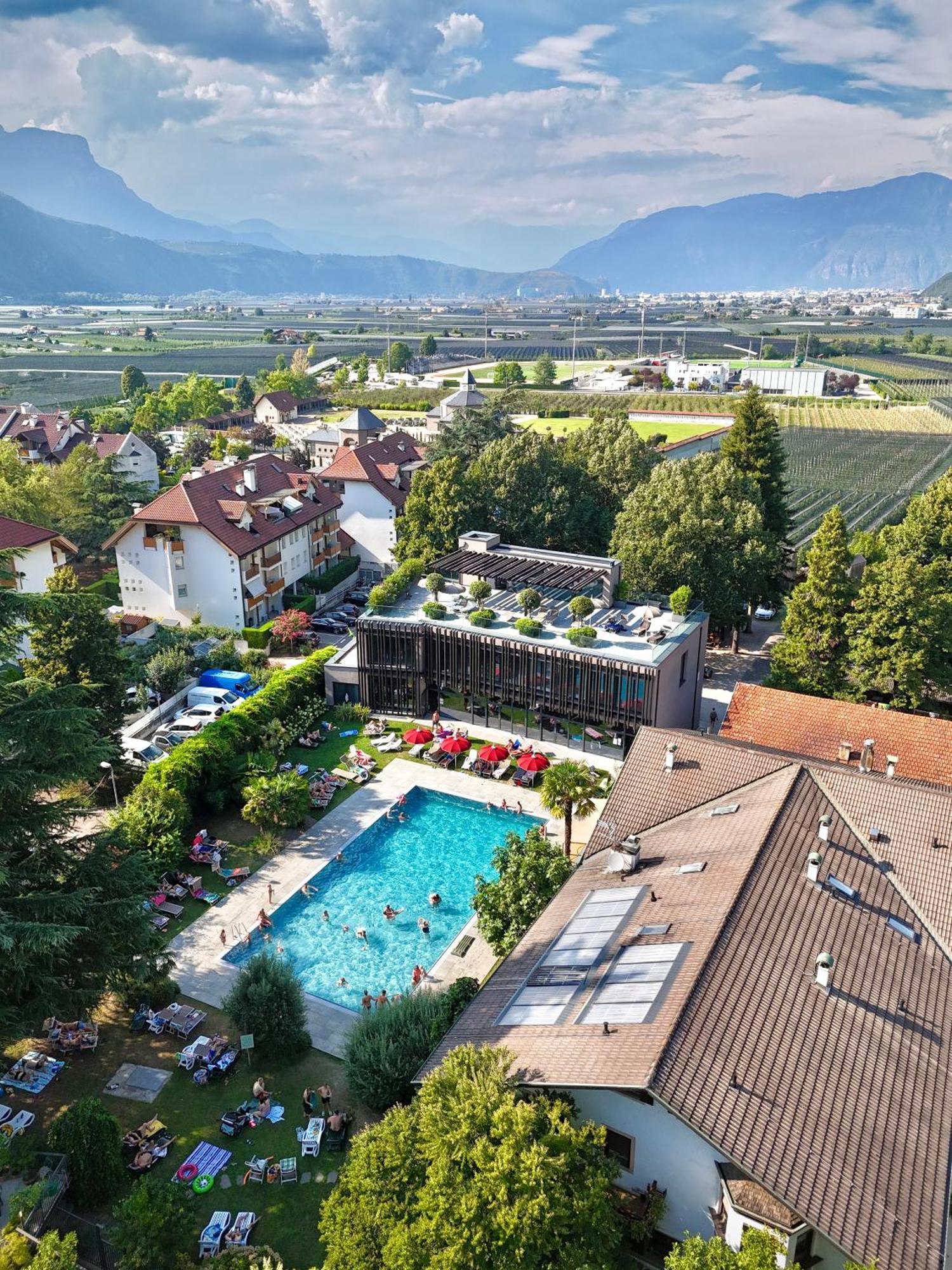Hotel Campingpark Steiner Laives Exterior foto